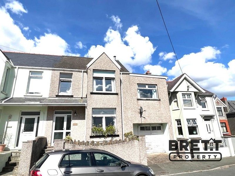 4 bed semidetached house for sale in Pill Lane, Milford Haven