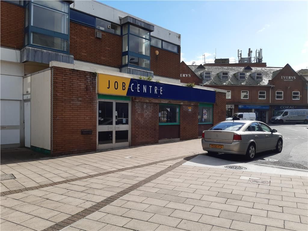 Retail premises to let in 2 Chapel Street, Exmouth, Devon EX8 Zoopla