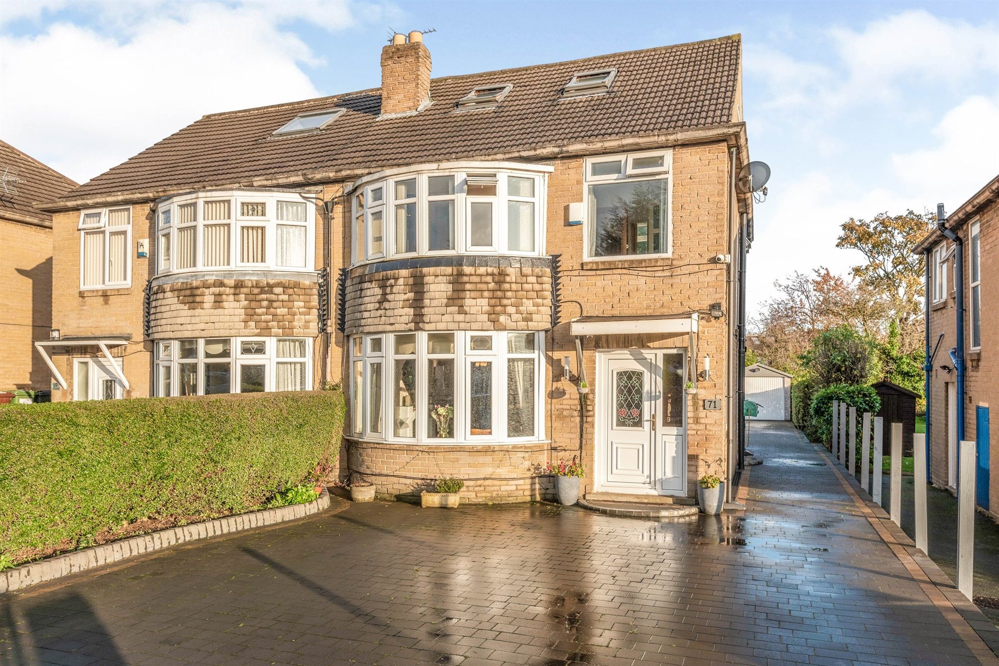 5 Bed Semi Detached House For Sale In Carr Manor Road Leeds Ls17 Zoopla
