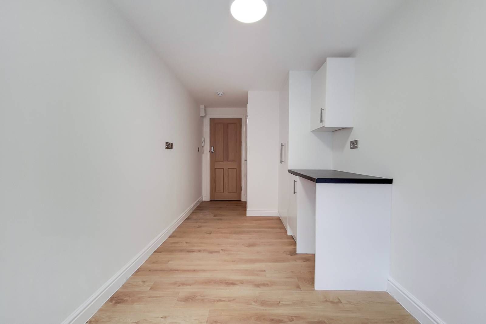Studio to rent in Byron Avenue HA3, Wealdstone, Harrow, Zoopla
