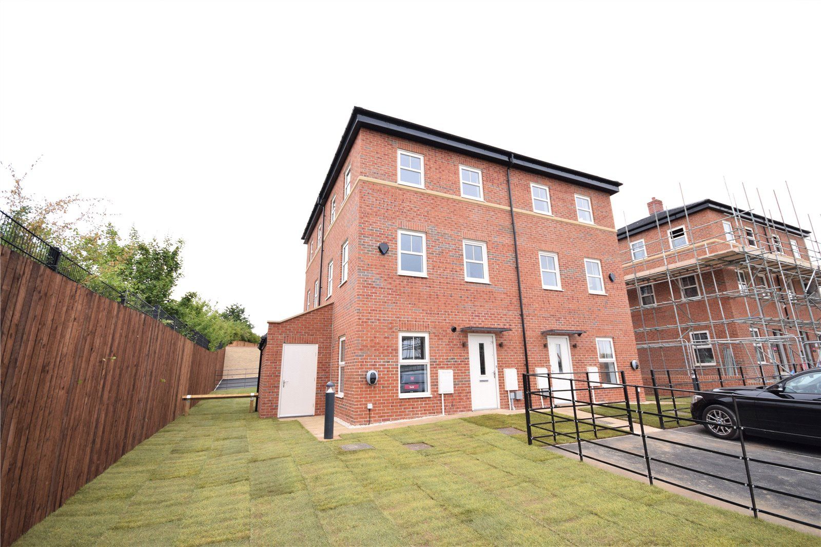 2 bed town house to rent in Bolton Court, Leeds LS14 Zoopla