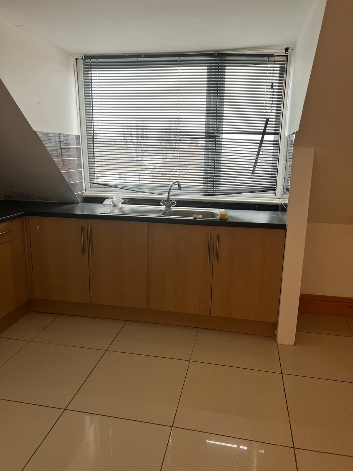 2 bed flat to rent in Becontree Avenue, Dagenham RM8 Zoopla