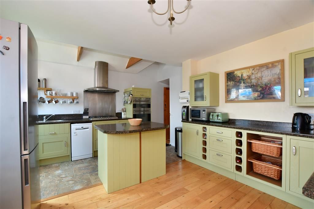 4 bed bungalow for sale in Royston Road, Bearsted, Maidstone, Kent ME15