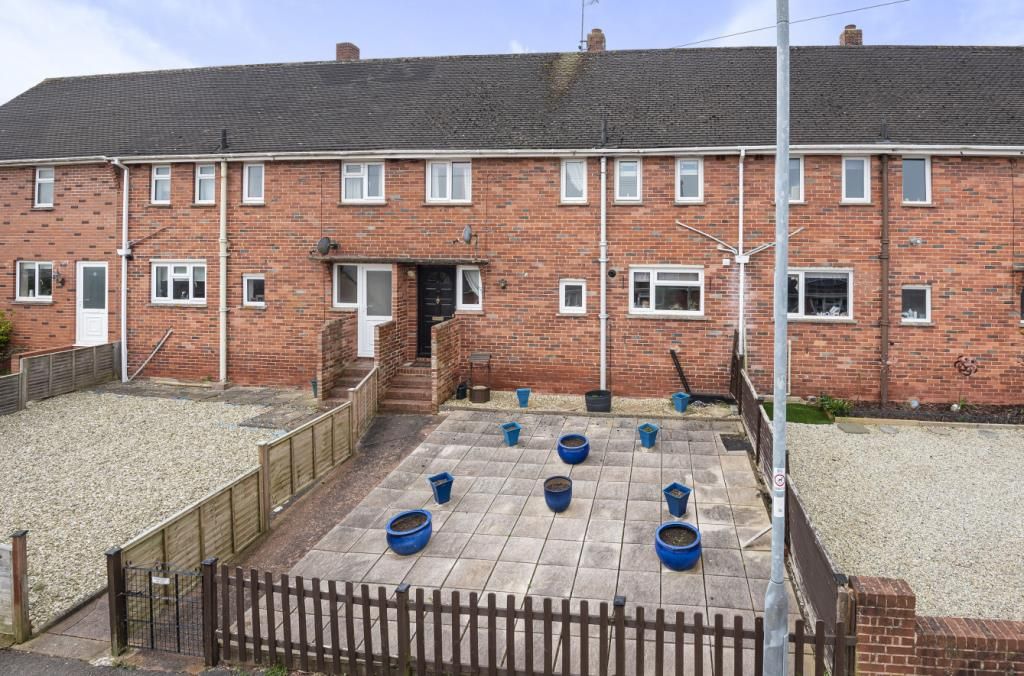 3 bed terraced house for sale in Spruce Park, Crediton, Devon EX17 Zoopla