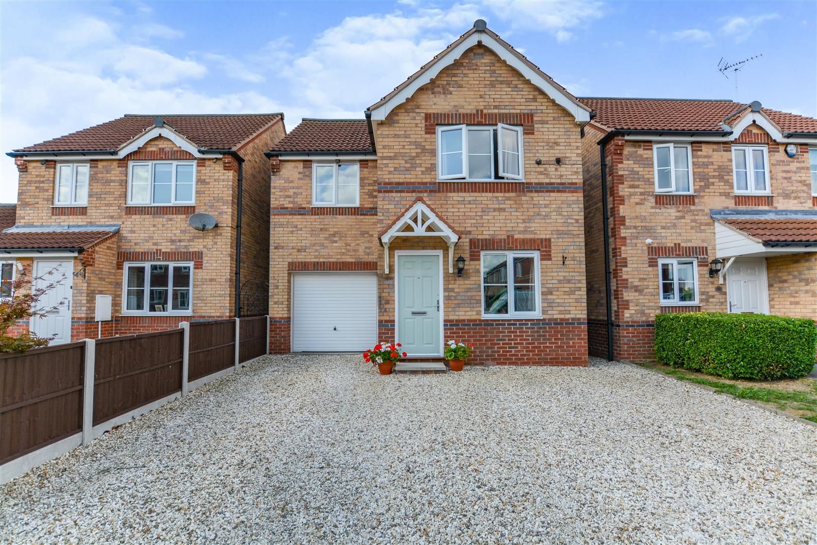 3 bed detached house for sale in Connaught Road, Scunthorpe DN15 Zoopla