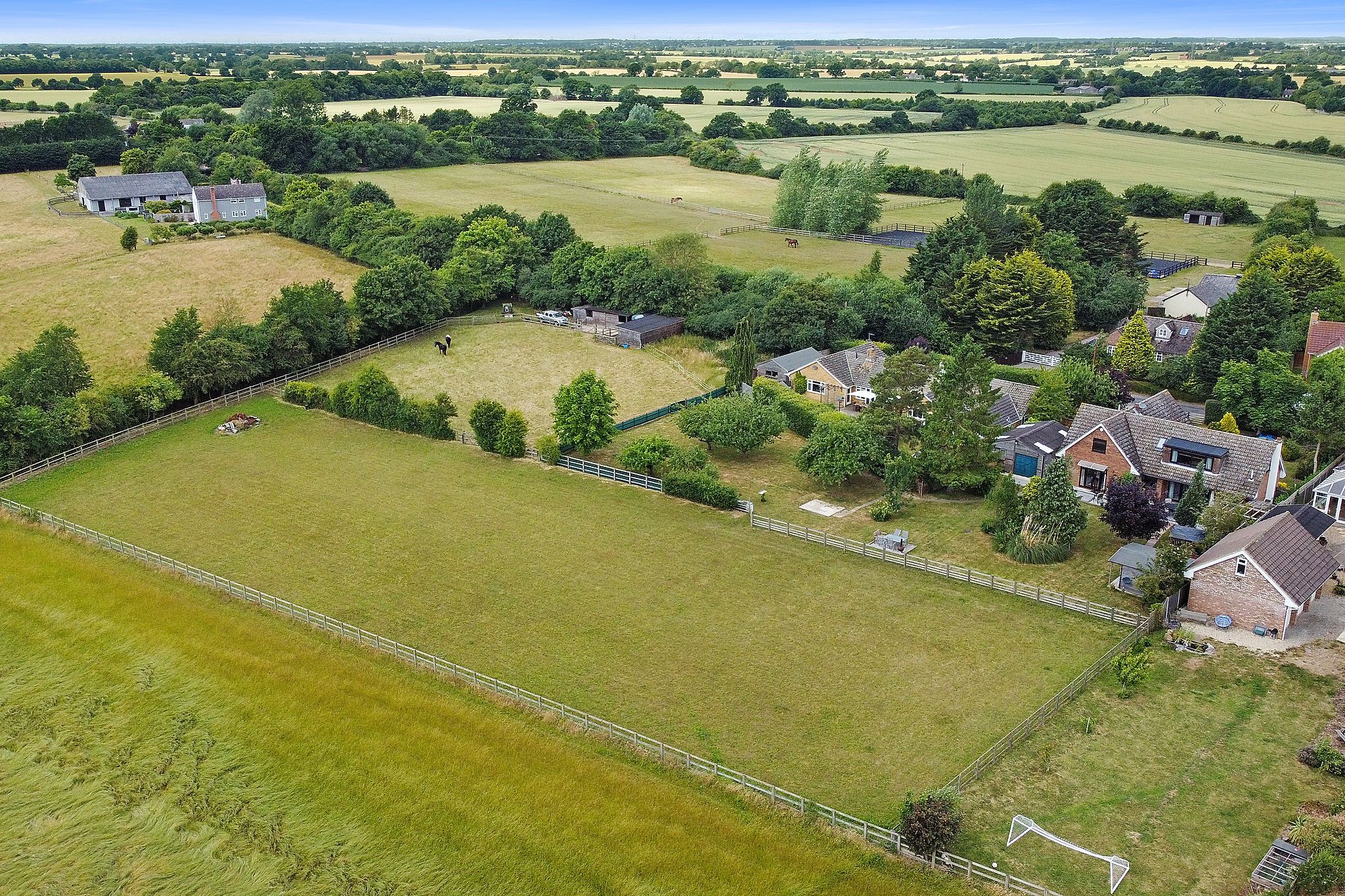 5 bed detached house for sale in Highstreet Green, Sible Hedingham