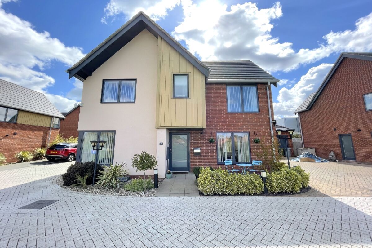 Conroy Close, Sprowston, Norwich NR7  