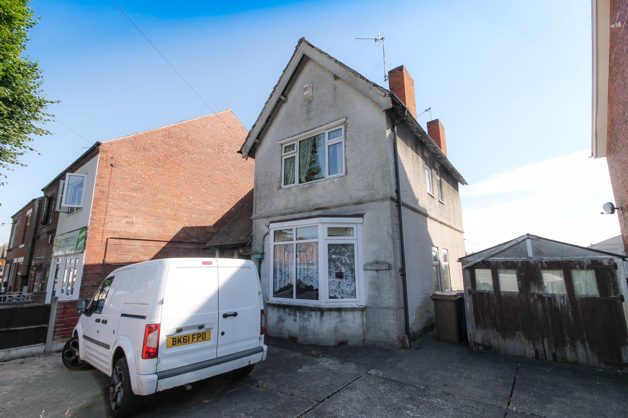 3 bed detached house for sale in Park Road, Ilkeston DE7 Zoopla