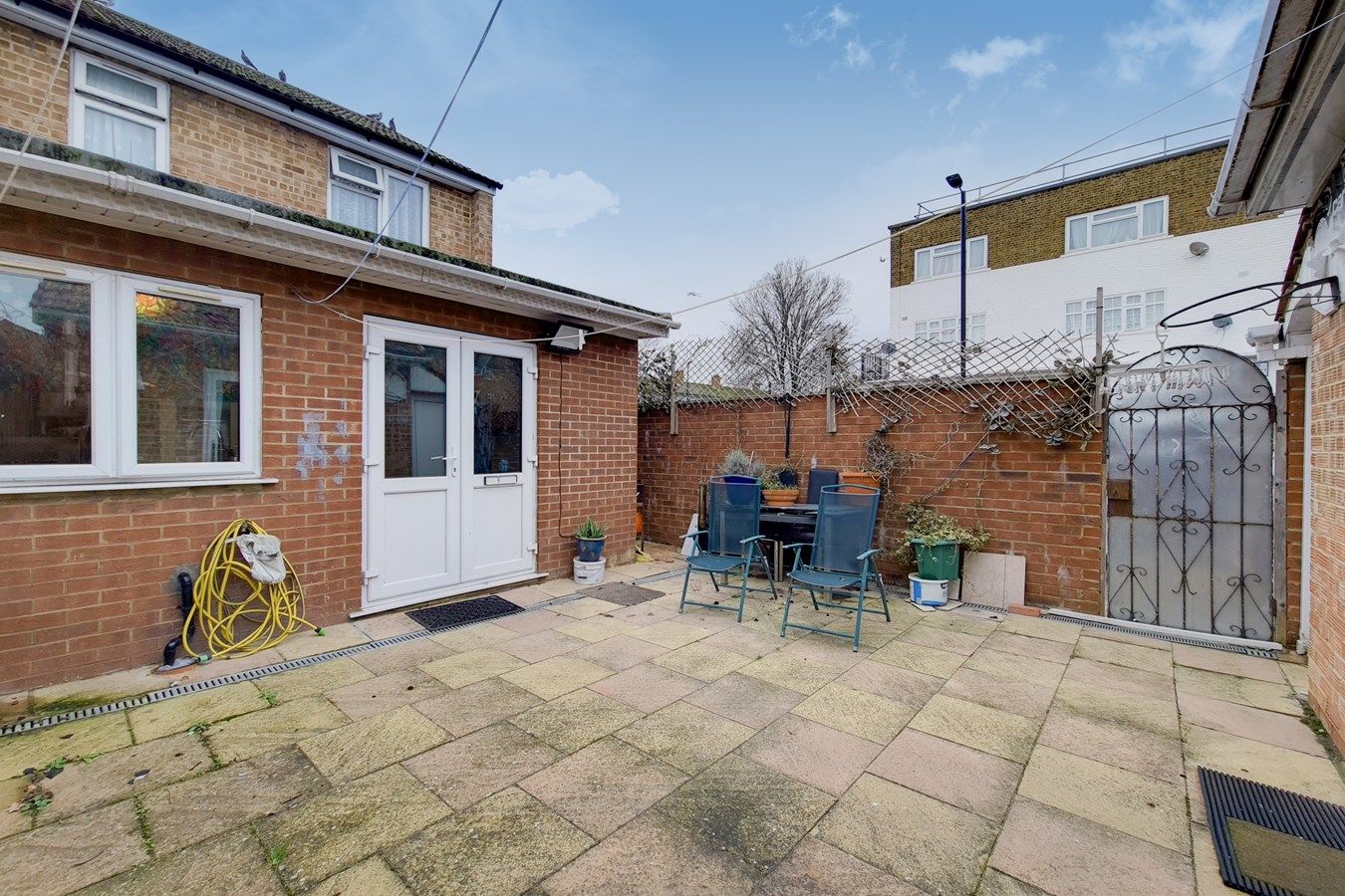 3 bed detached house for sale in Lady Margaret Road, Southall UB1 Zoopla