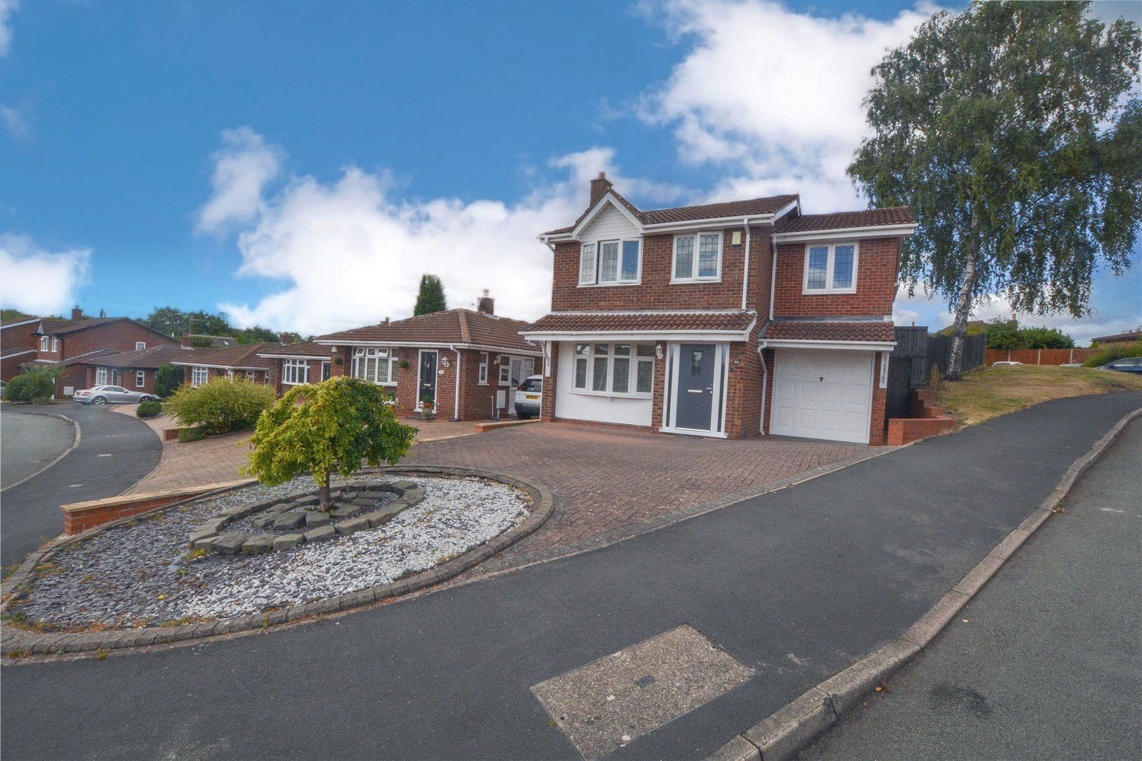 5 bed detached house for sale in Houting, Dosthill, Tamworth