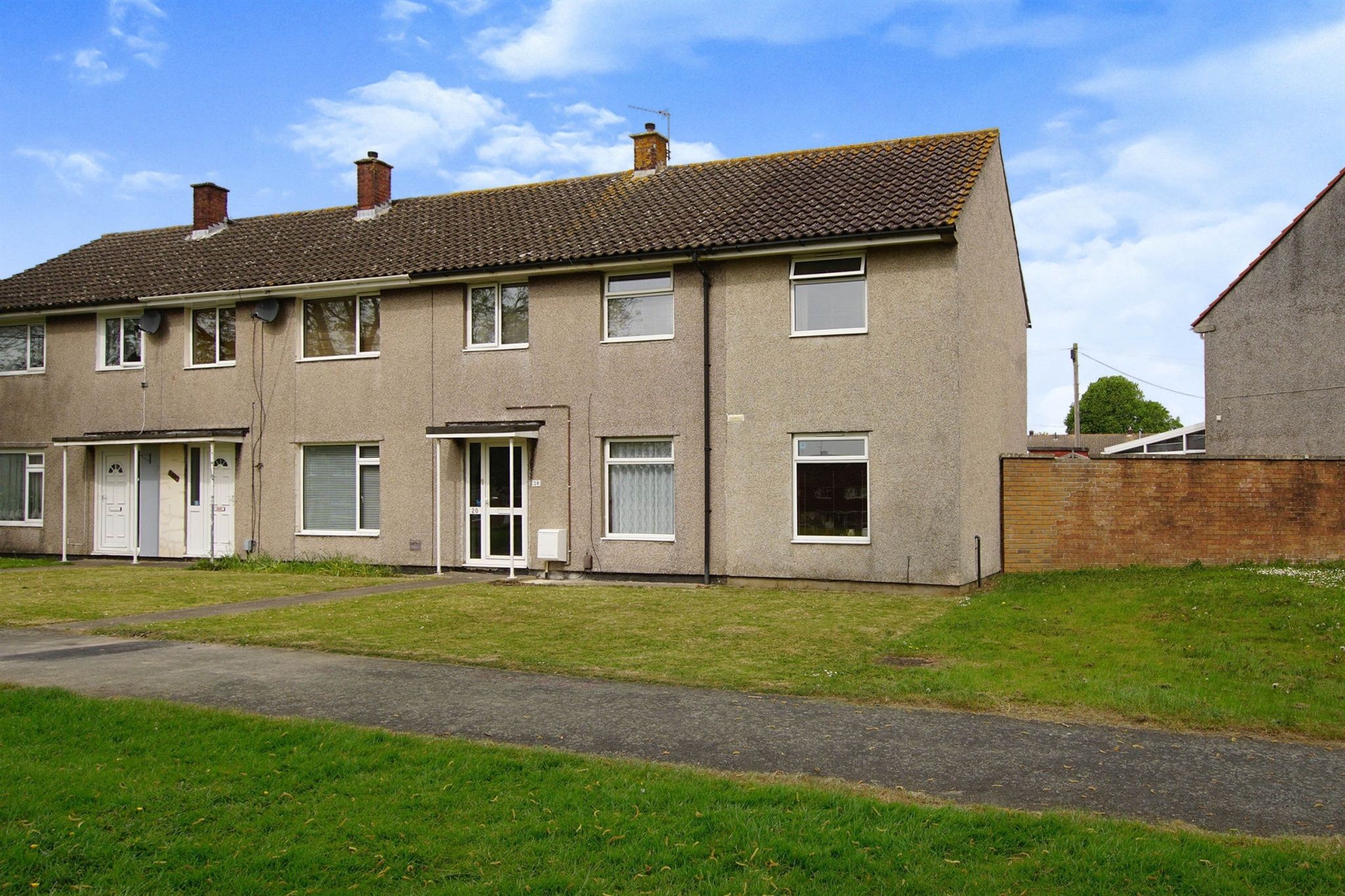 4 bed end terrace house for sale in Arlingham Way, Patchway, Bristol