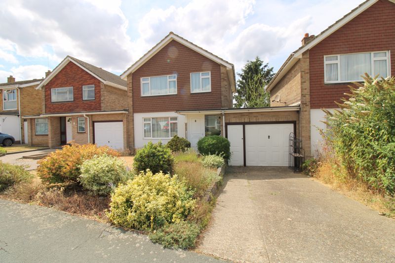 3 bed detached house for sale in Azalea Drive, Swanley BR8 Zoopla