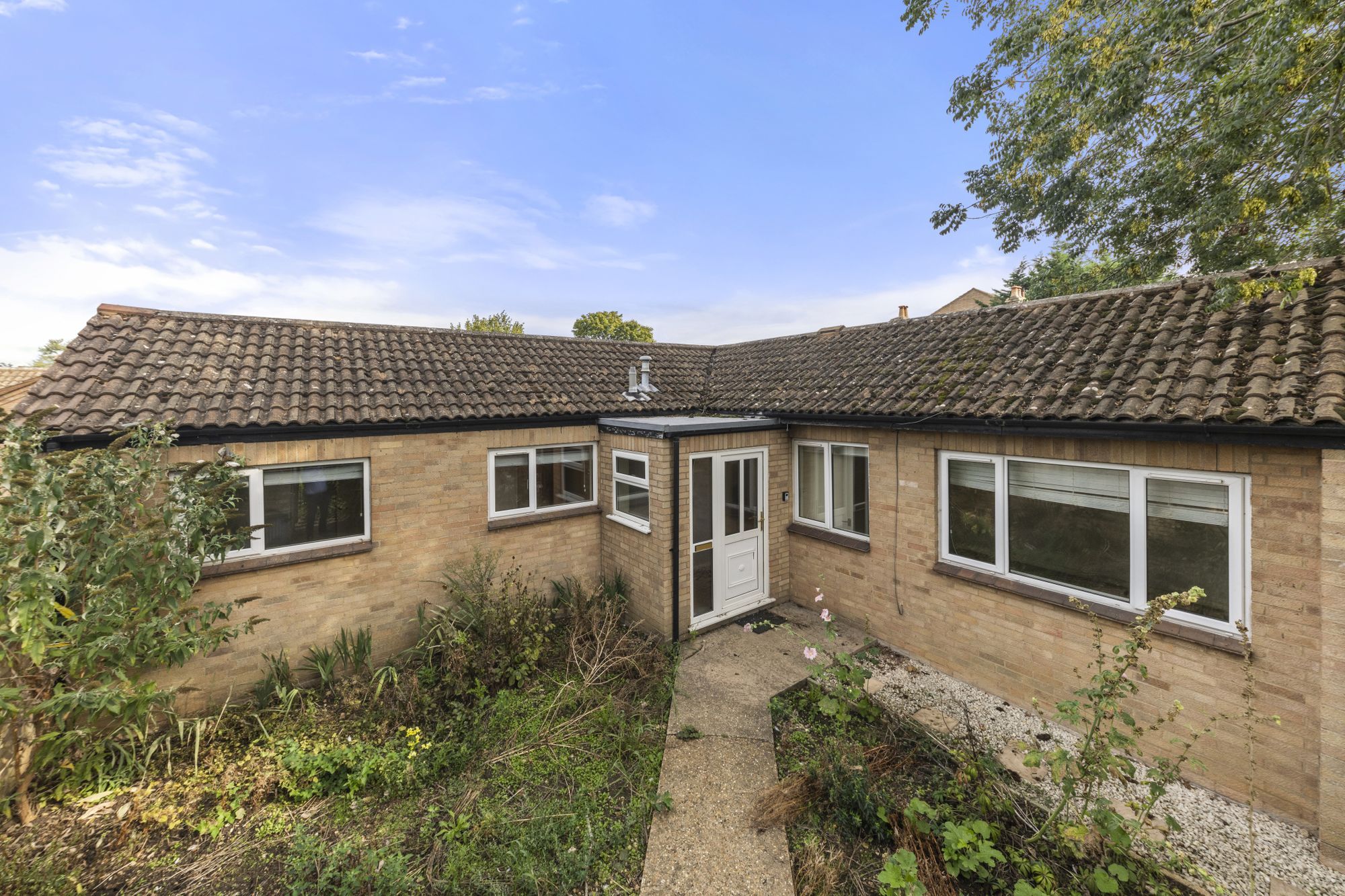 2 bed semidetached bungalow for sale in West Drive Gardens, Soham CB7 Zoopla