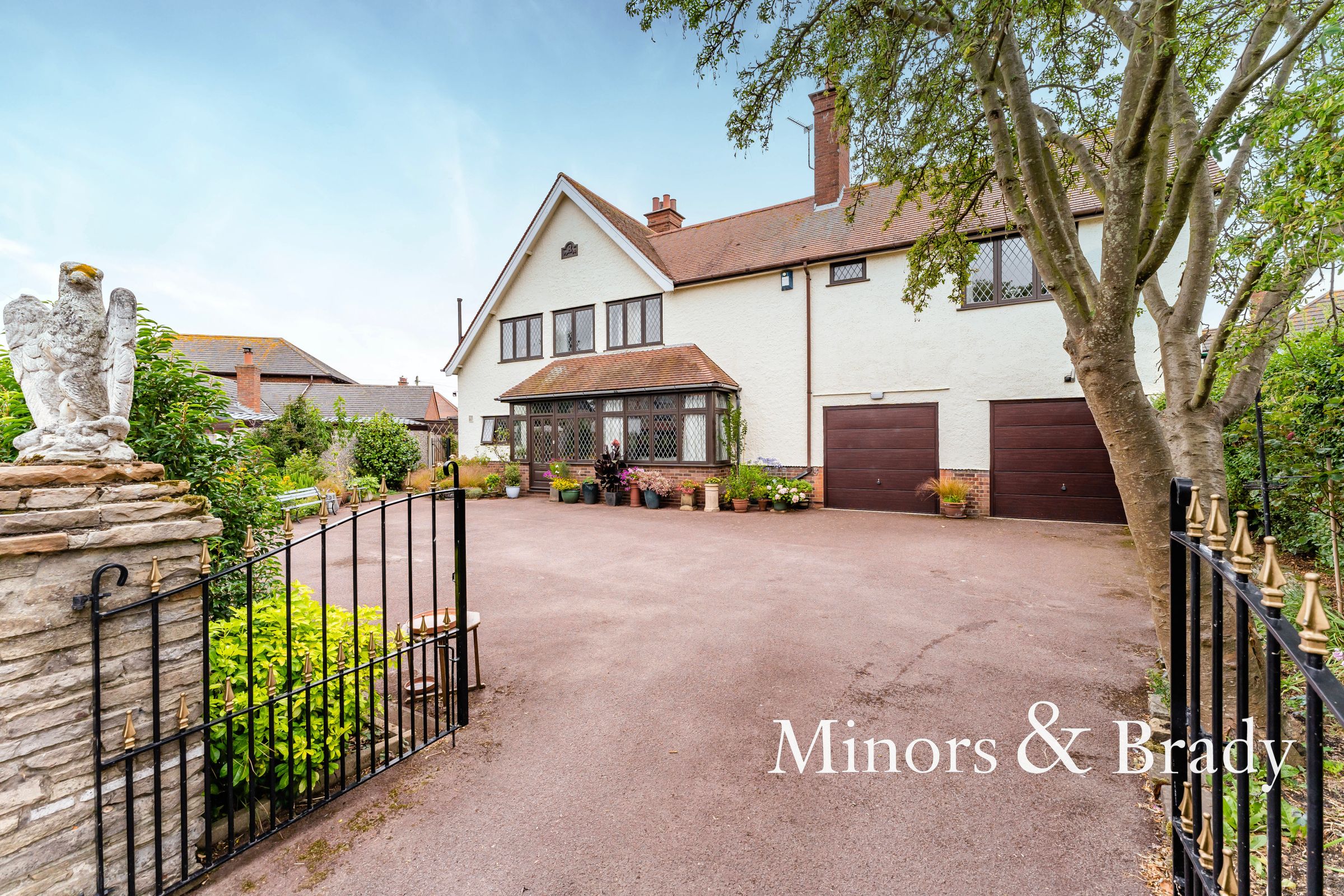 5 bed detached house for sale in Alexandra Avenue, Great Yarmouth NR30