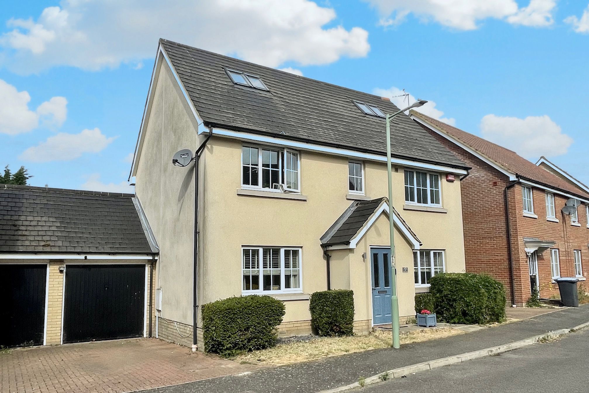 4 bed detached house for sale in Elmcroft Close, Beck Row, Bury St