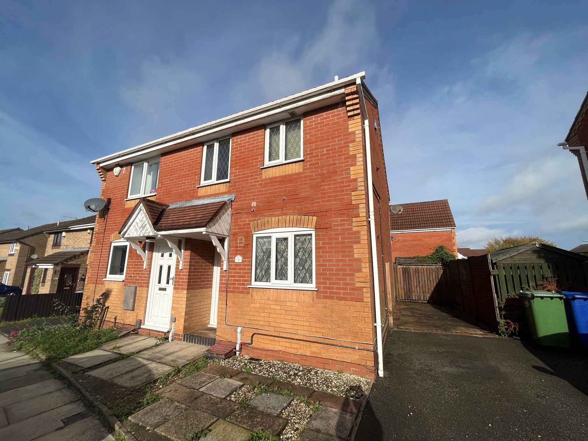 2 bed semidetached house to rent in Orion Way, Grimsby DN34 Zoopla