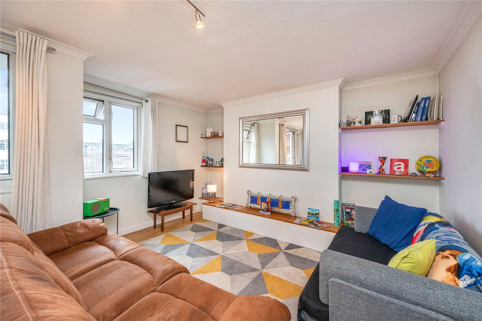2 bed flat to rent in Grove Road, Barnes, London SW13 Zoopla