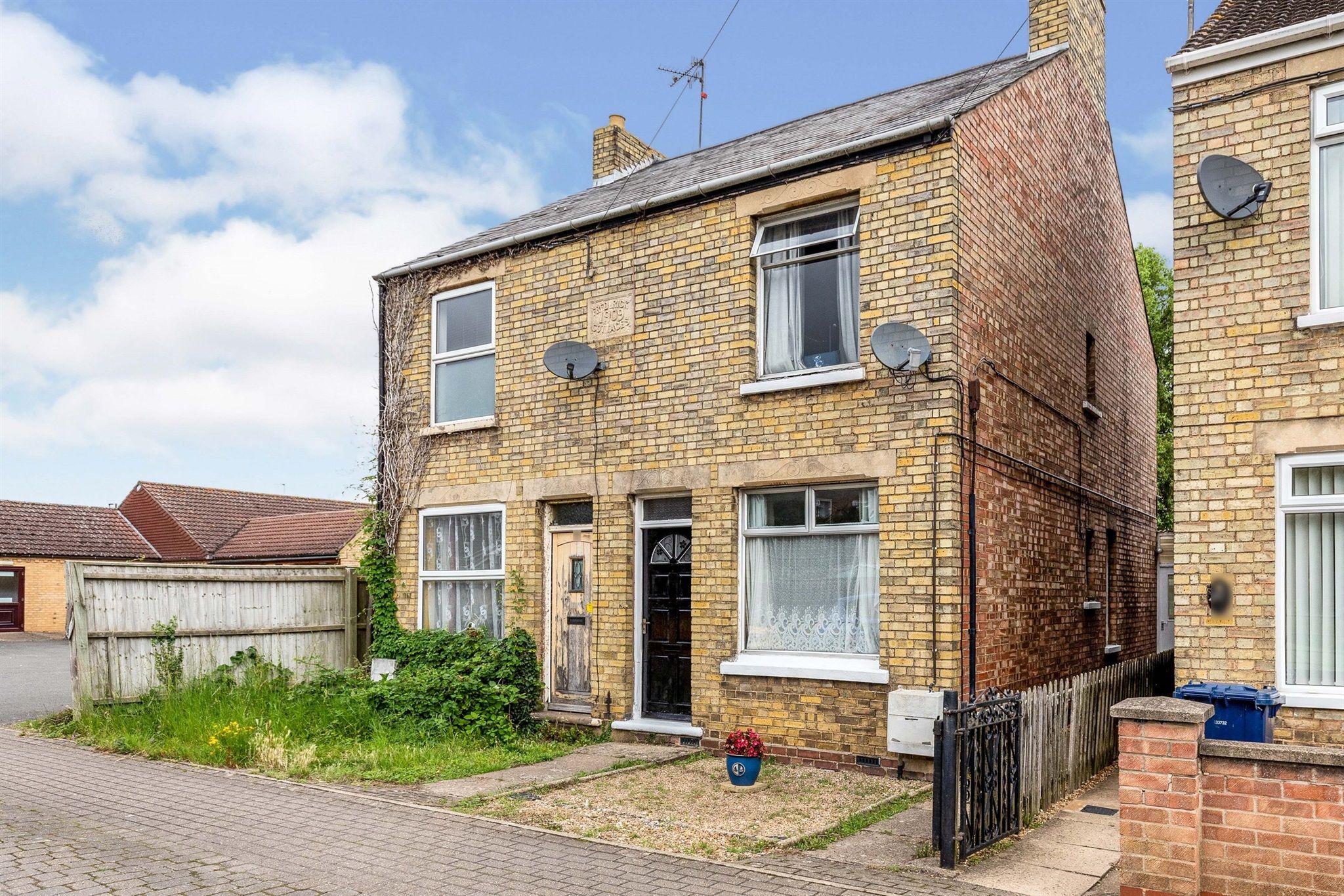 3 bed semidetached house for sale in Belmont Road, March PE15 Zoopla