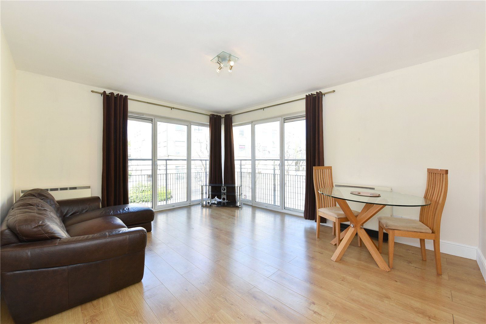 Garland Court, 1 Premiere Place, Canary Wharf, London E14