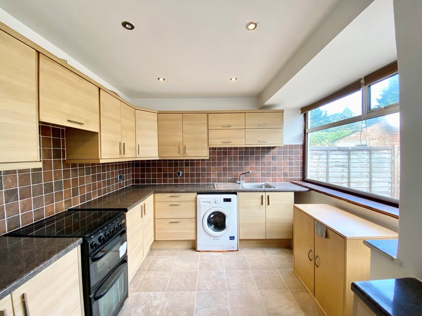 2 bed property for sale in Empire Road, Perivale, Greenford UB6 Zoopla