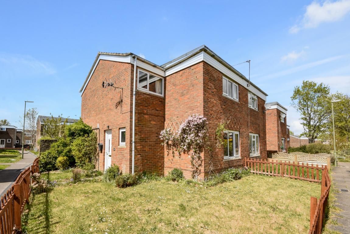 3 bed end terrace house for sale in Popley, Basingstoke RG24 Zoopla