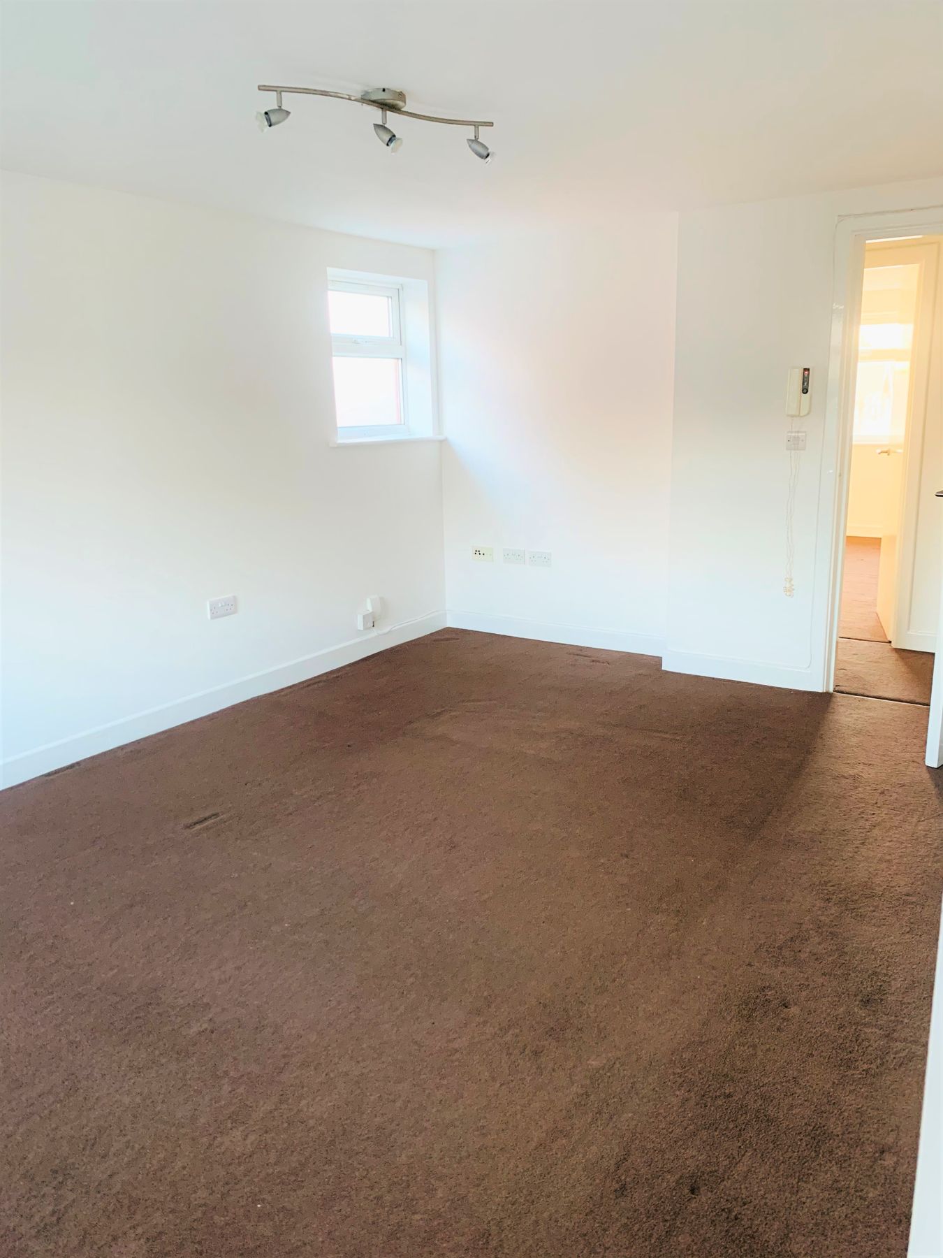 1 bed flat to rent in 8A Sandhurst Road, Leicester LE3 Zoopla