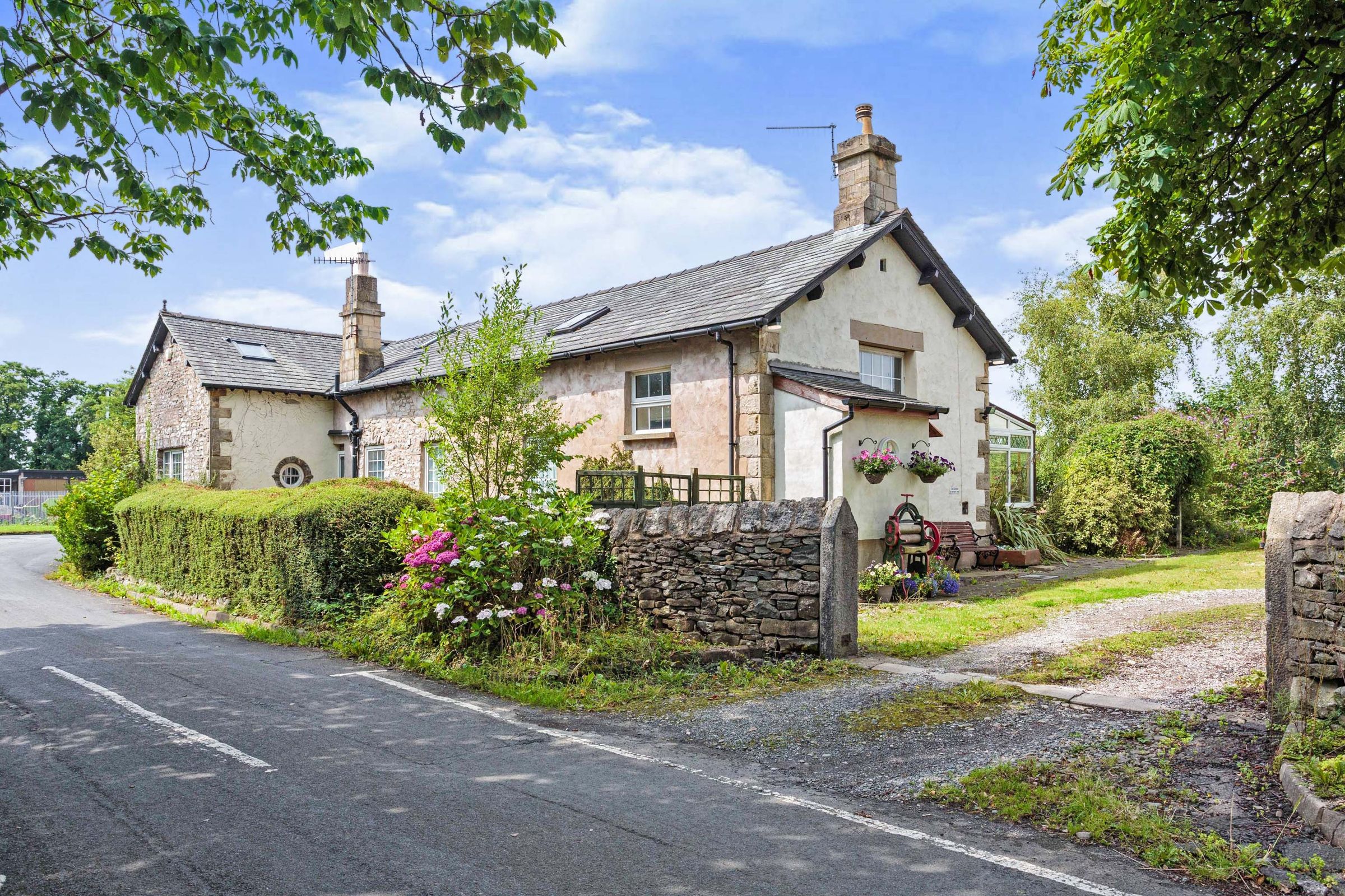 4 bed detached house for sale in Crooklands, Milnthorpe LA7 Zoopla