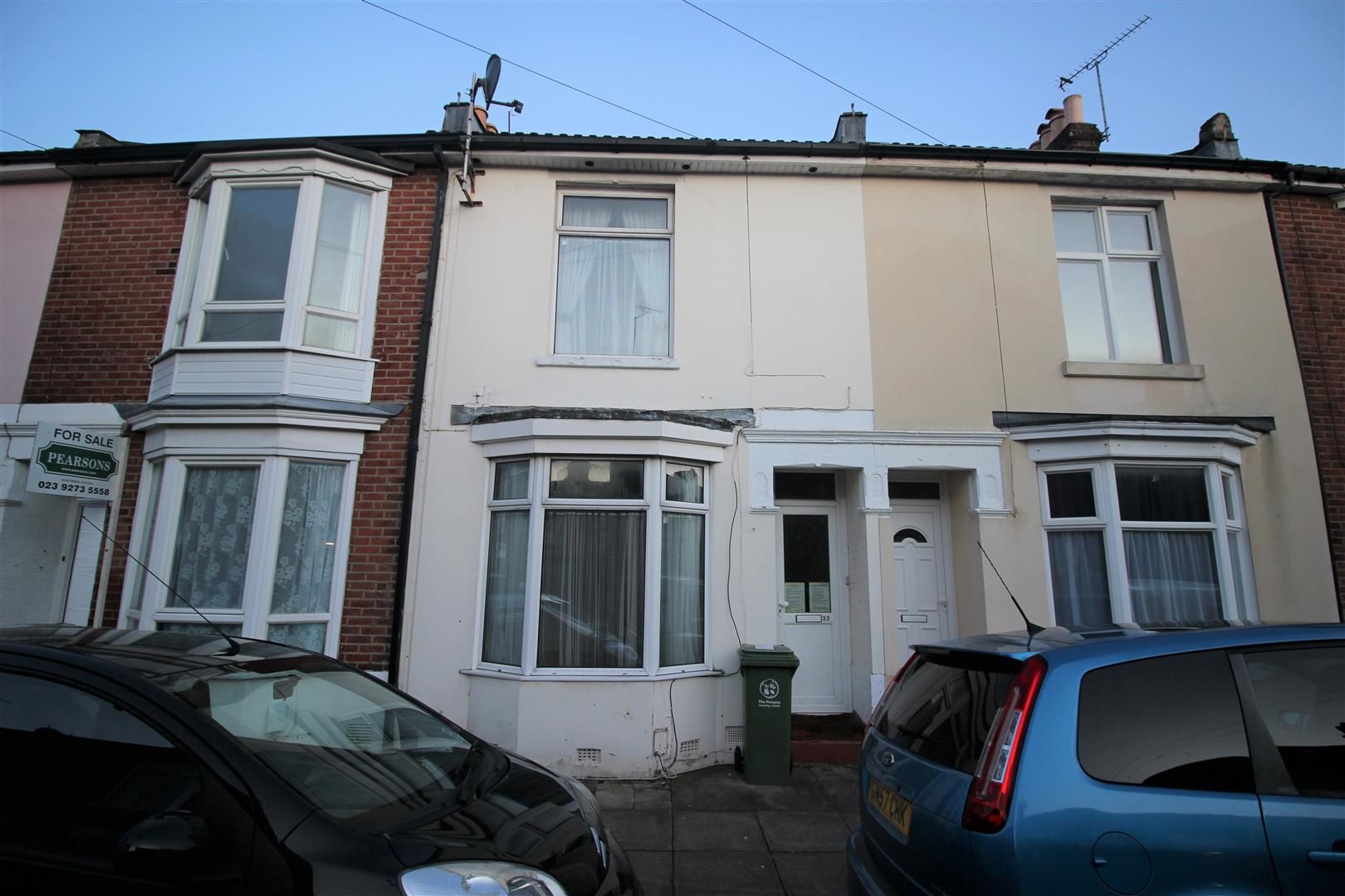 3 bed terraced house to rent in Harold Road, Southsea PO4 Zoopla