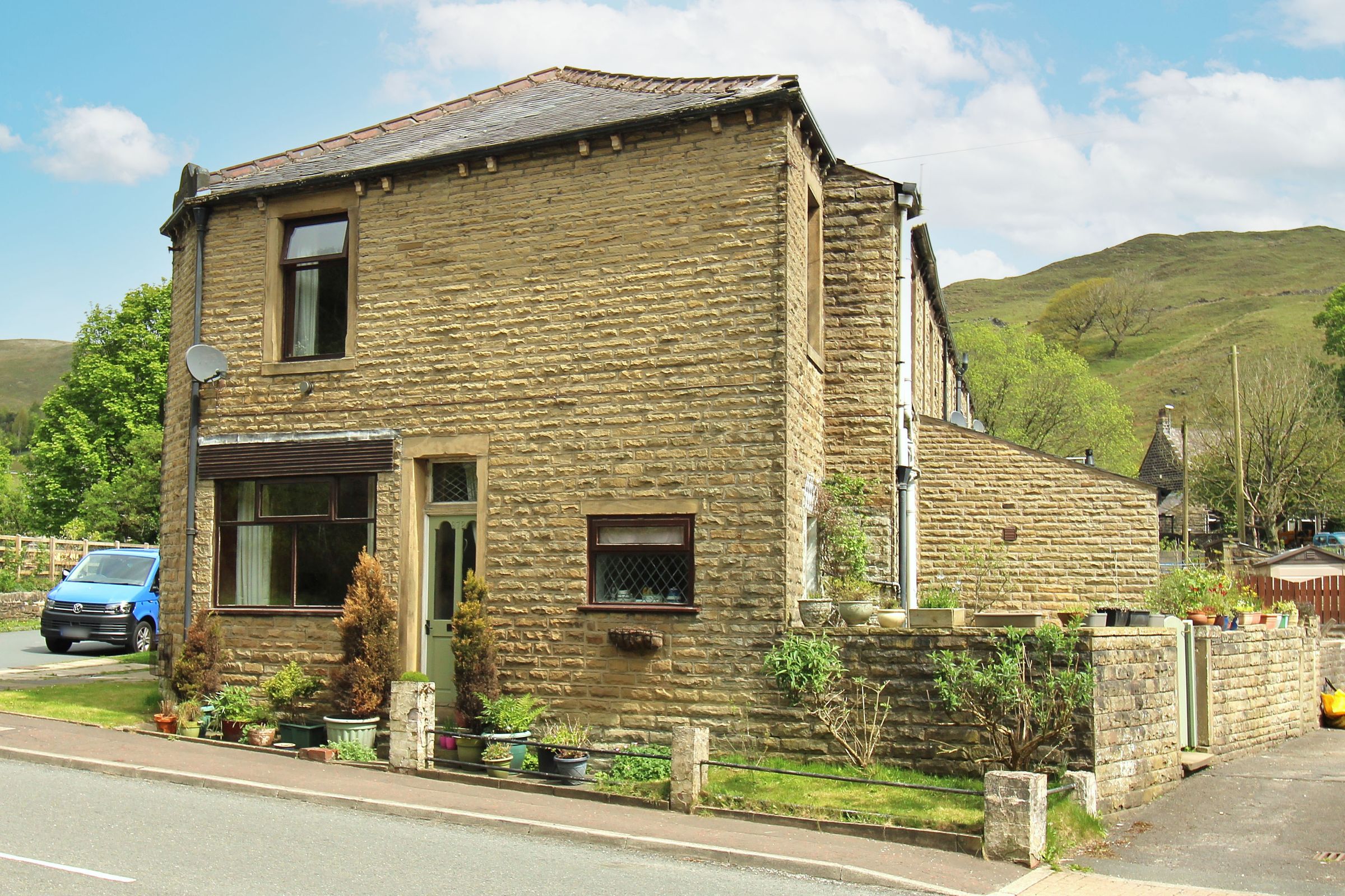 3 bed end terrace house for sale in Burnley Road, Todmorden OL14 Zoopla