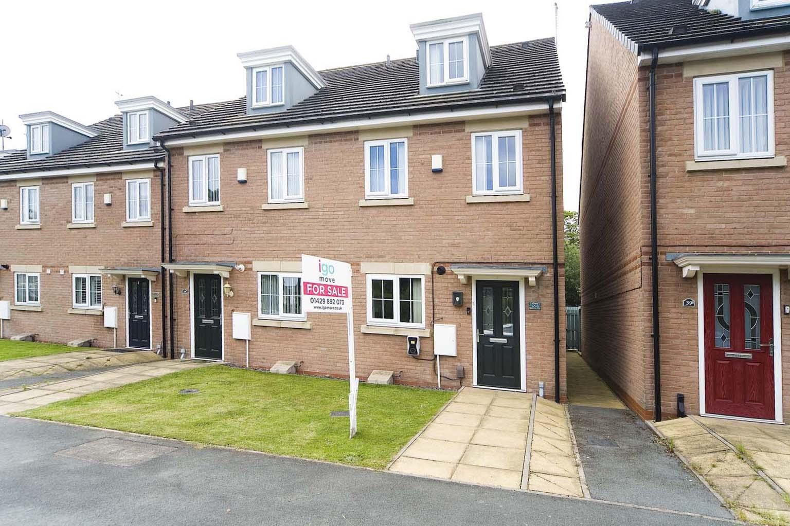 3 bed semidetached house for sale in Blakelock Gardens, Hartlepool