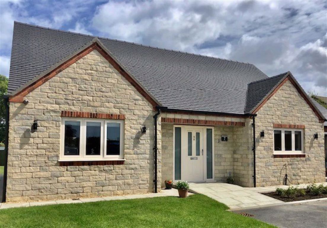 3 bed detached bungalow for sale in Main Road, Morton, Alfreton DE55