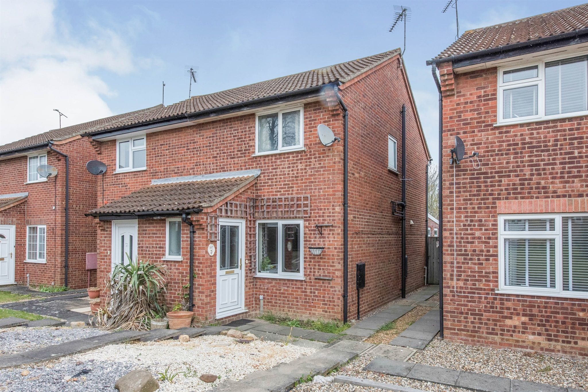 2 bed semidetached house for sale in Melford Road, Stowmarket IP14 Zoopla