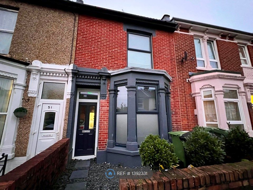 Room to rent in Orchard Road, Southsea PO4 Zoopla