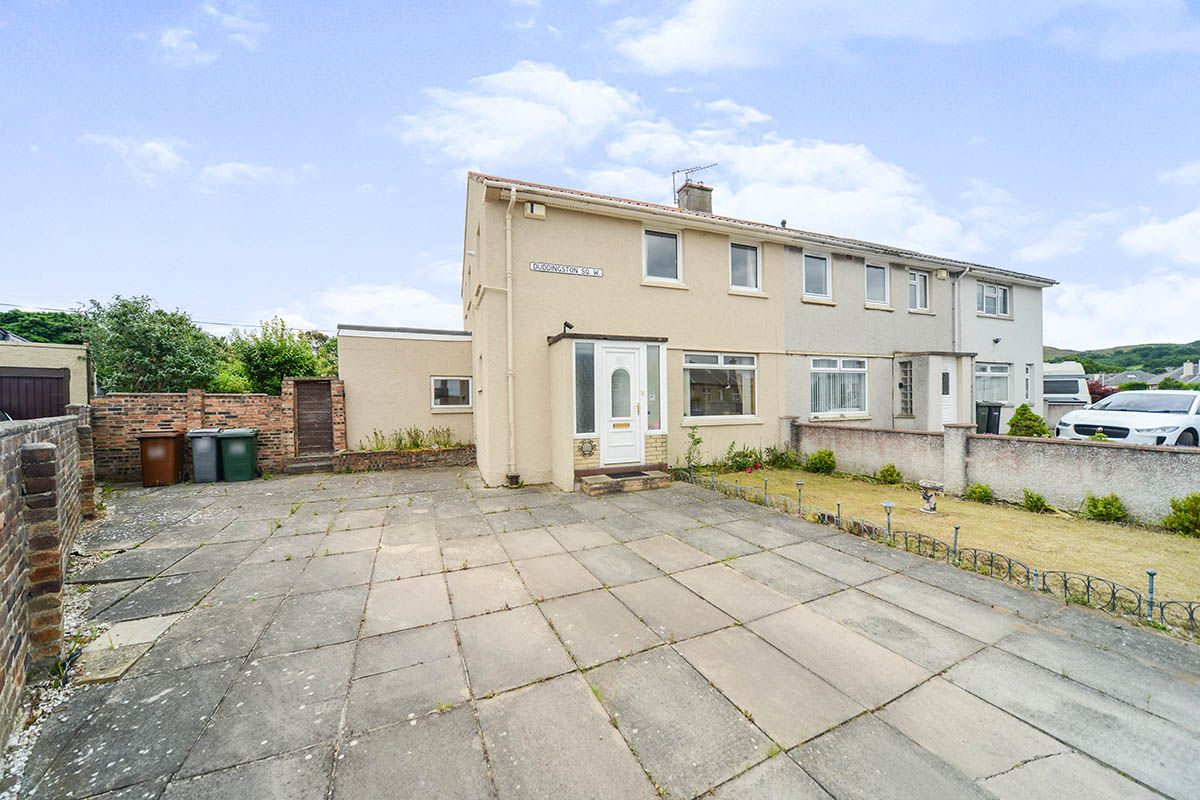 3 bed semidetached house for sale in Duddingston Square West