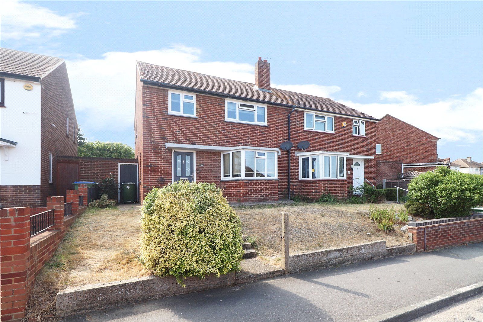 3 bed semidetached house for sale in Normandy Way, Erith, Kent DA8