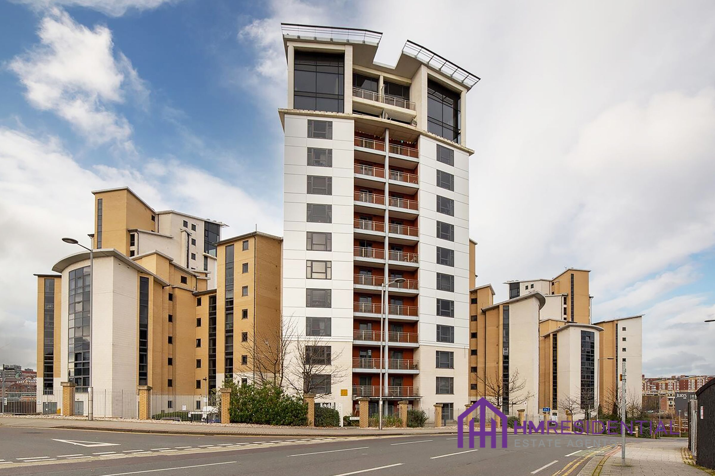 2 bed flat for sale in Mill Road, Gateshead NE8 Zoopla