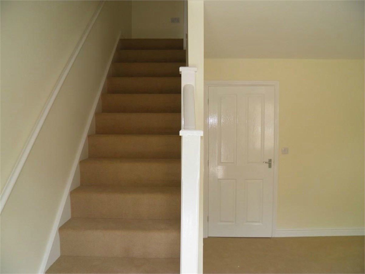 2 bed end terrace house to rent in Braeburn Road, Deeping St James