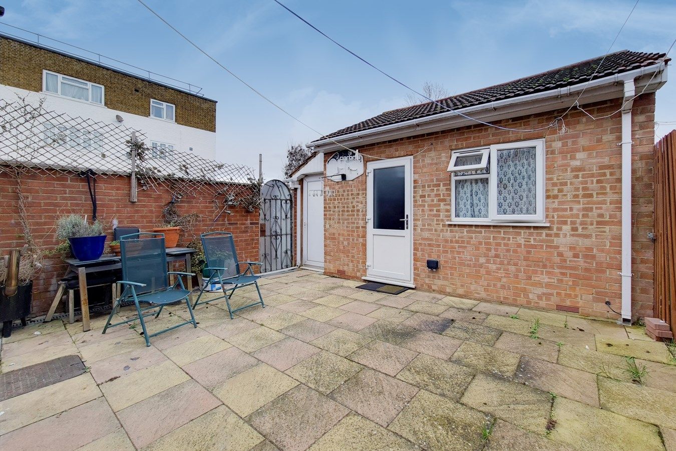 3 bed detached house for sale in Lady Margaret Road, Southall UB1 Zoopla