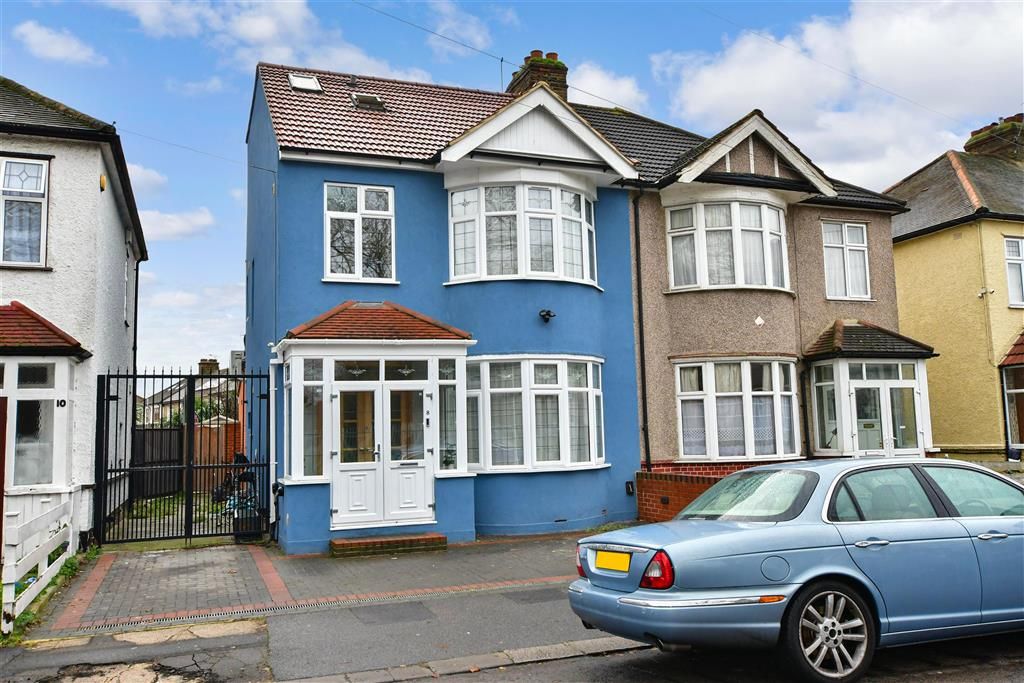 5 bed semidetached house for sale in South Park Terrace, Ilford, Essex