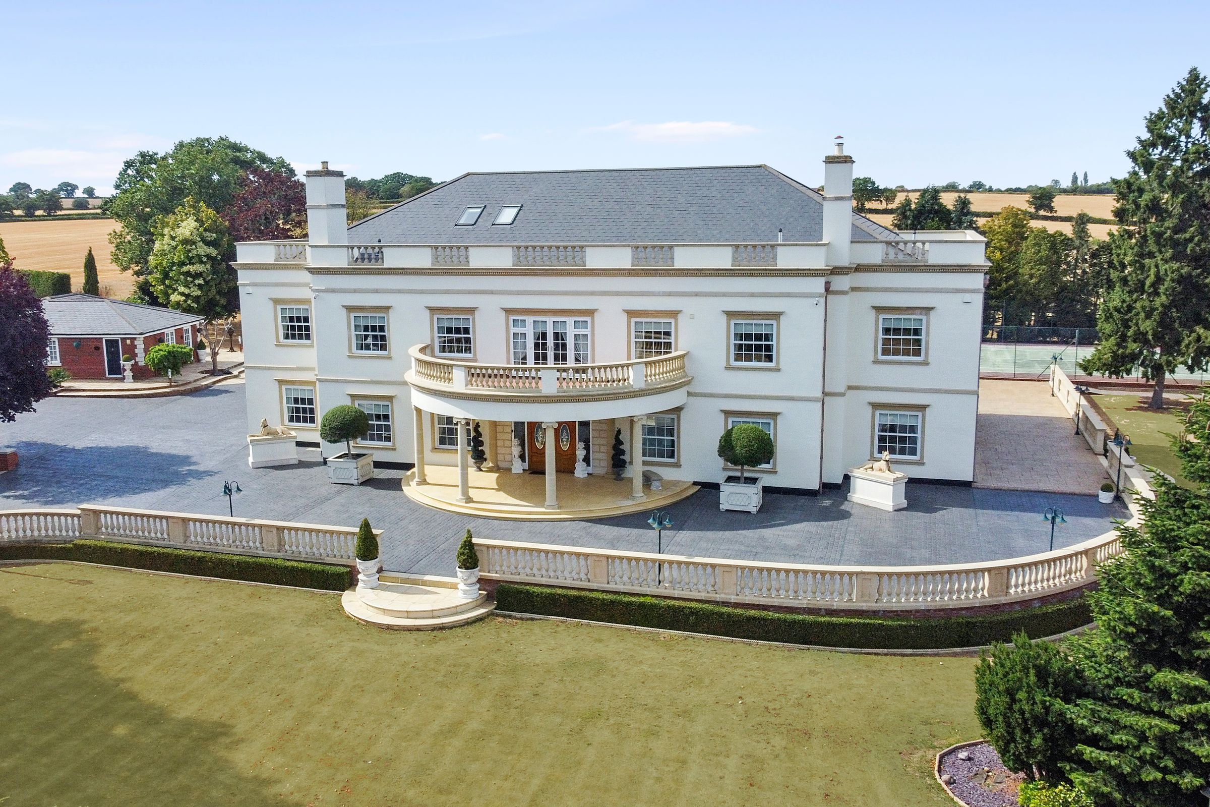 7 bed detached house for sale in Colchester Road, Great Totham, Maldon