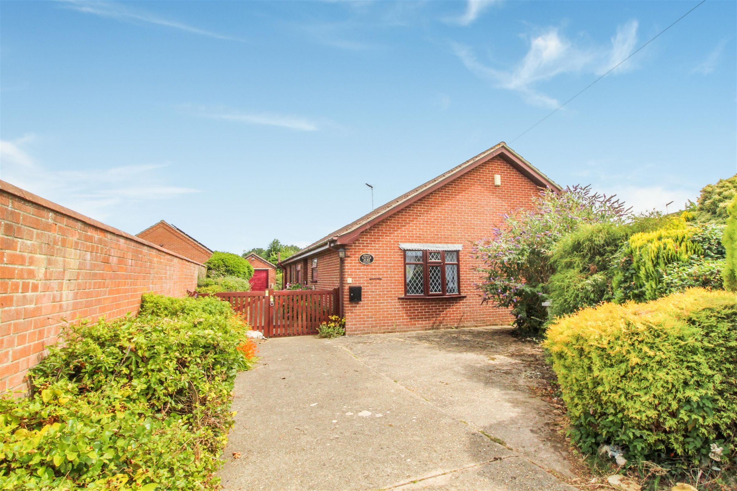 3 bed detached bungalow for sale in Croft Close, Croft Lane, Wainfleet