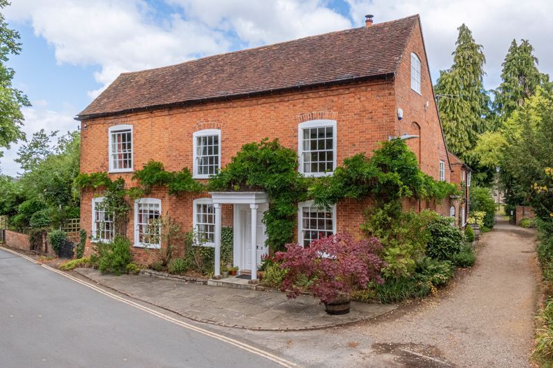 5 bed detached house for sale in The Square, Feckenham, Redditch B96