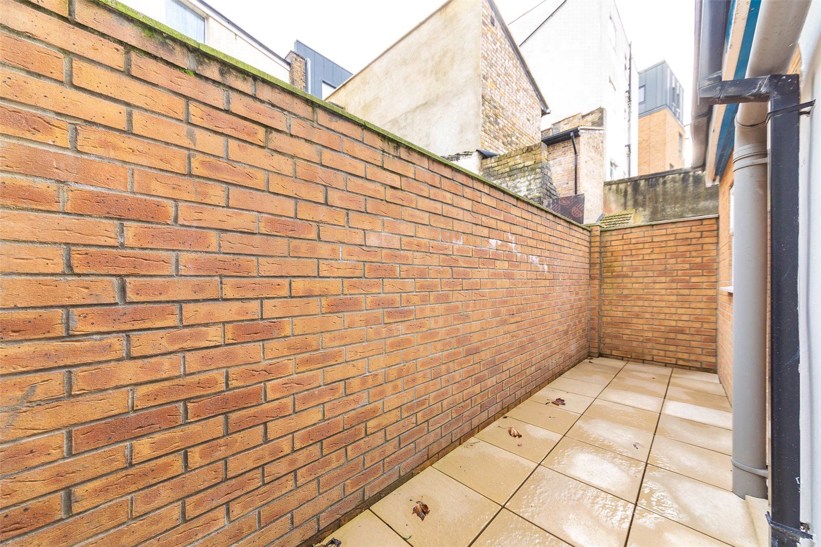 2 bed flat for sale in Albert Road, North Woolwich, London E16 Zoopla