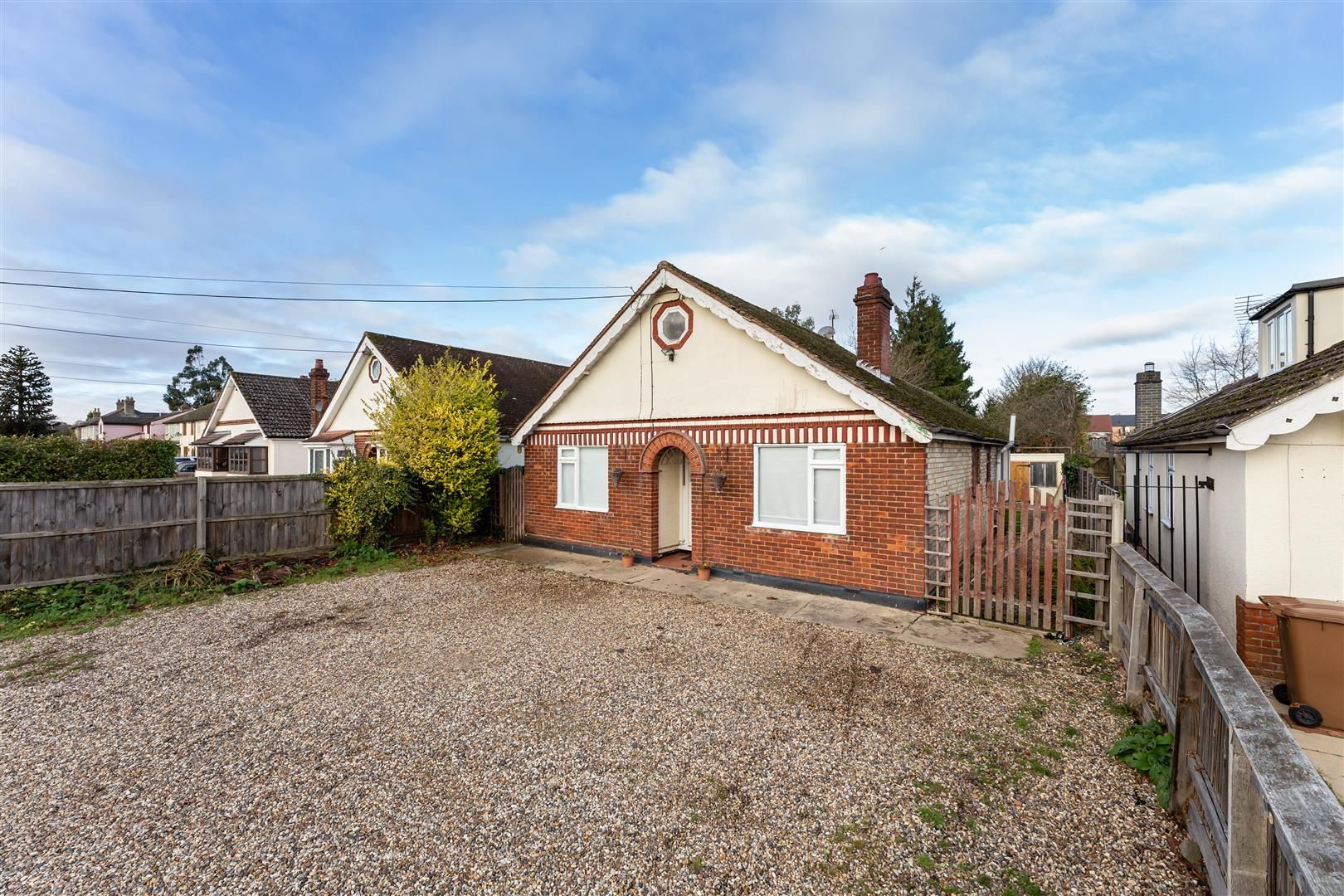 4 bed detached bungalow for sale in Head Lane, Great Cornard, Sudbury