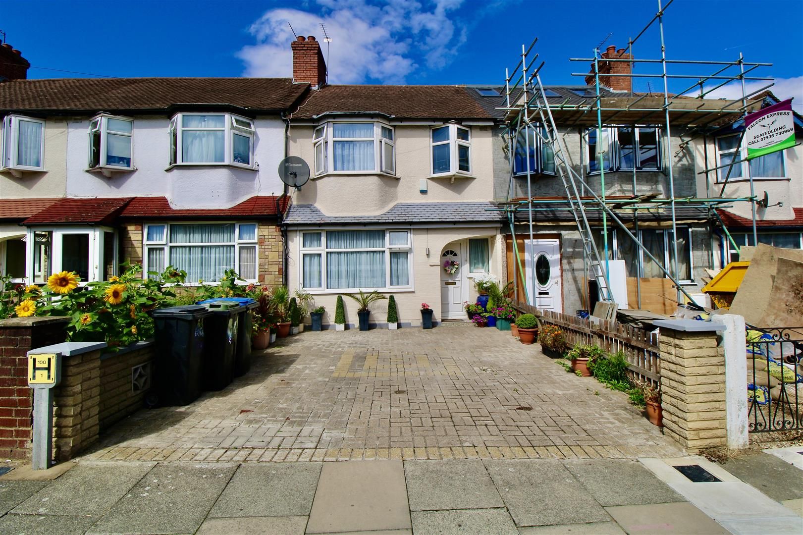 3 bed property for sale in Empire Avenue, London N18 Zoopla