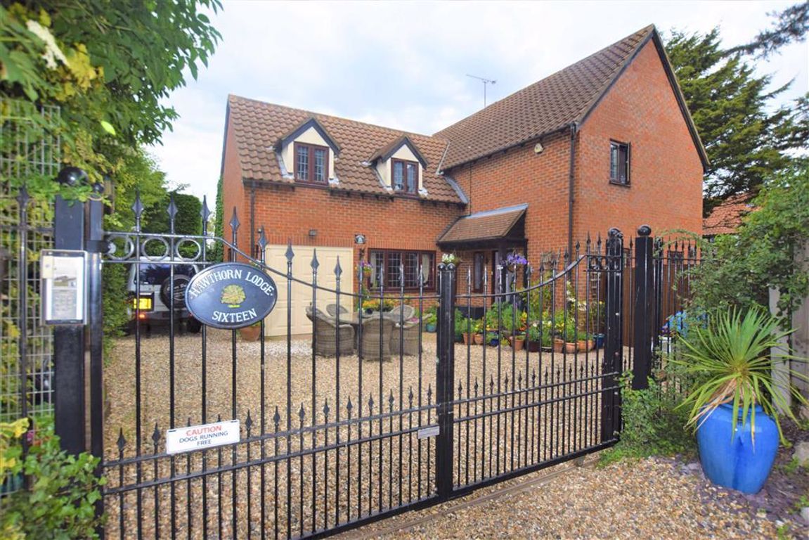Tudor Court, Noak Bridge, Essex SS15  