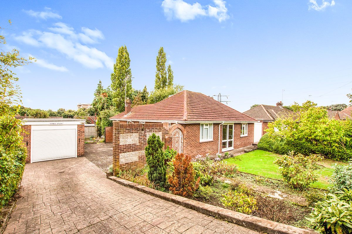 3 bed bungalow for sale in Vinters Road, Maidstone, Kent ME14 Zoopla