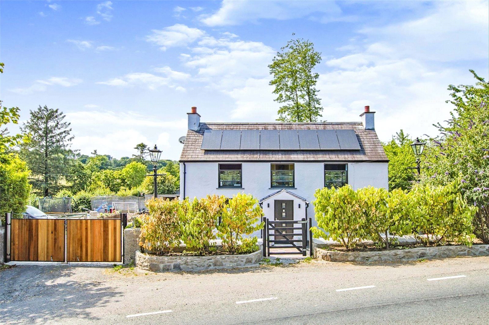 4 bed detached house for sale in Cresselly, Kilgetty, Pembrokeshire