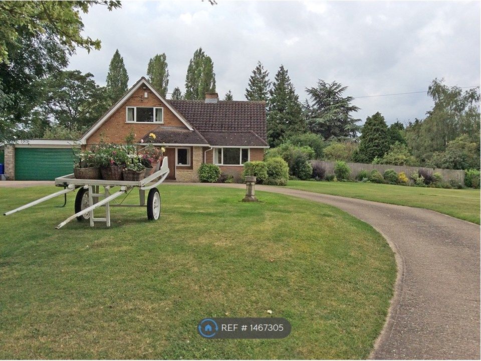 4 bed detached house to rent in Bozenham Mill Lane, Grafton Regis NN12