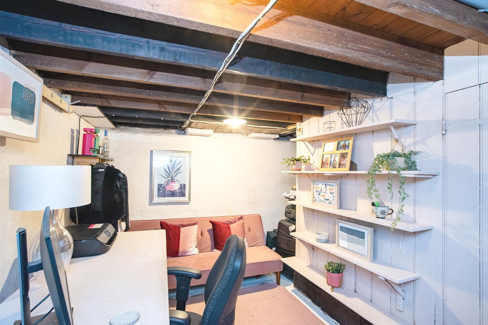 2 bed end terrace house for sale in Harwoods Road, Watford WD18 Zoopla